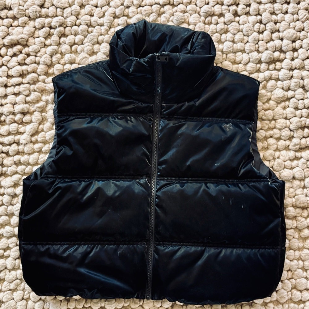 Black Puffer Vest L-XL